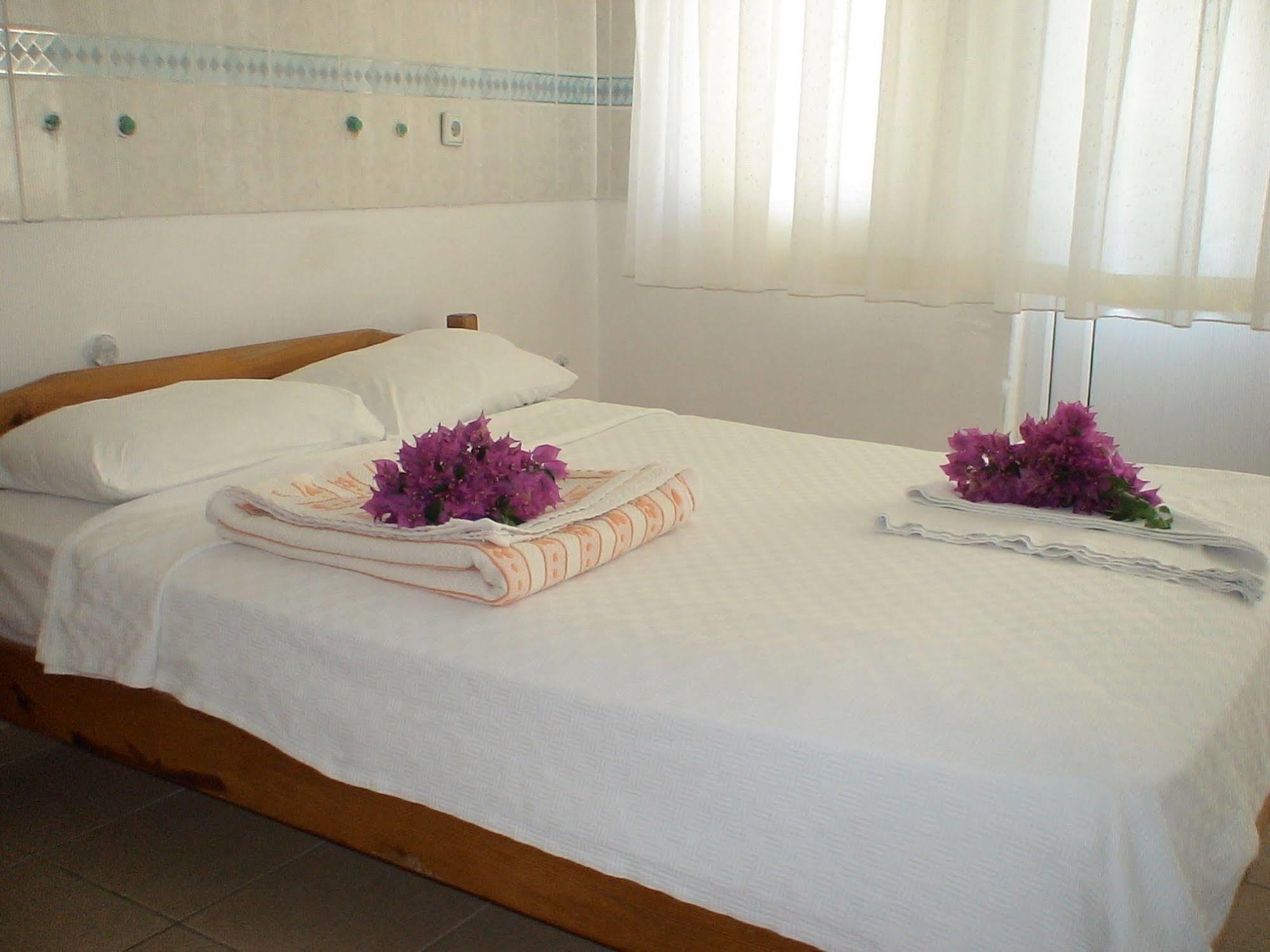 Onur Pension เฟทิเย ภายนอก รูปภาพ